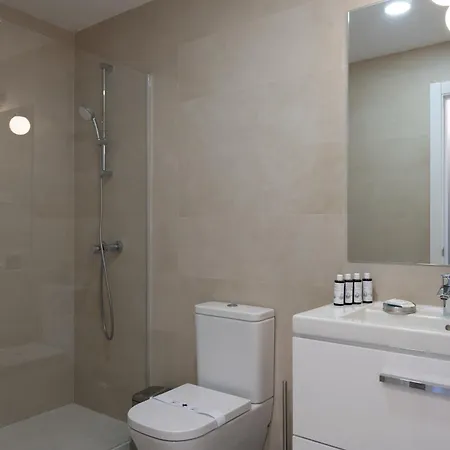 Xpce Urban 7 Skyline - Parking Free Apartment