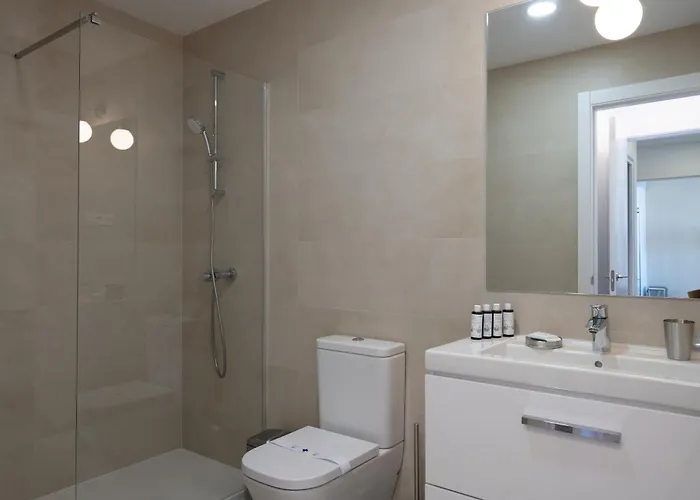 Xpce Urban 7 Skyline - Parking Free Apartment