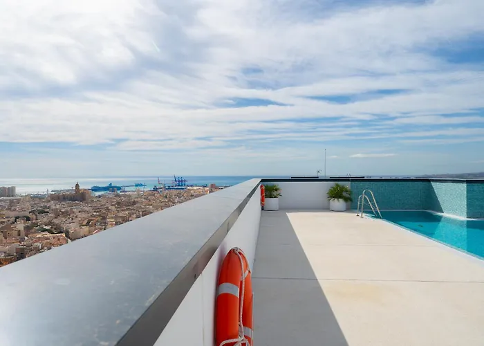 Xpce Urban 7 Skyline - Parking Free Apartment